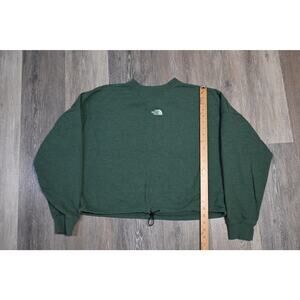 The North Face Women’s XL Green Cropped Crewneck Sweatshirt Drawstring Hem